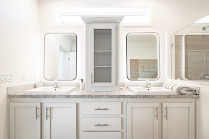 IMP 6531B 39240 Master Bath Vanity web 600x400 1