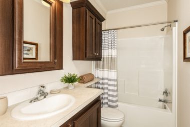 TNR 7643 M1459 Bath 2 2023 web 600x400 1