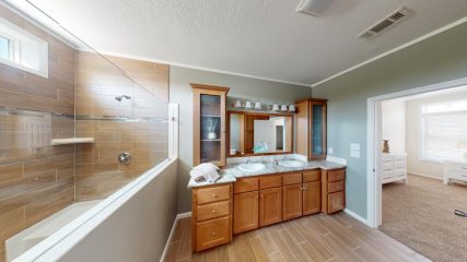 GCH Half Porch Model 11 Master Bathroom