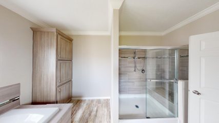 GCH Model4 Master Bathroom