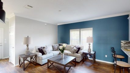 GCH The Dream Closet 15 Family Room